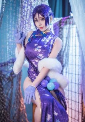 漂亮的女秘书在线_高清免费播放